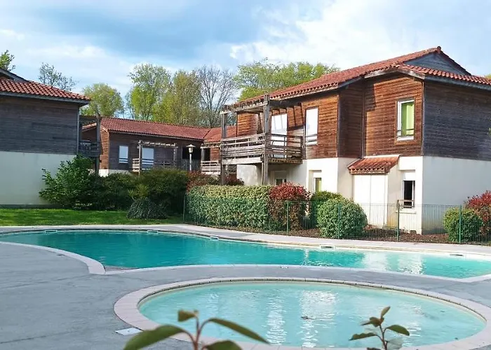 Les Terrasses Du Lac Piscine M65